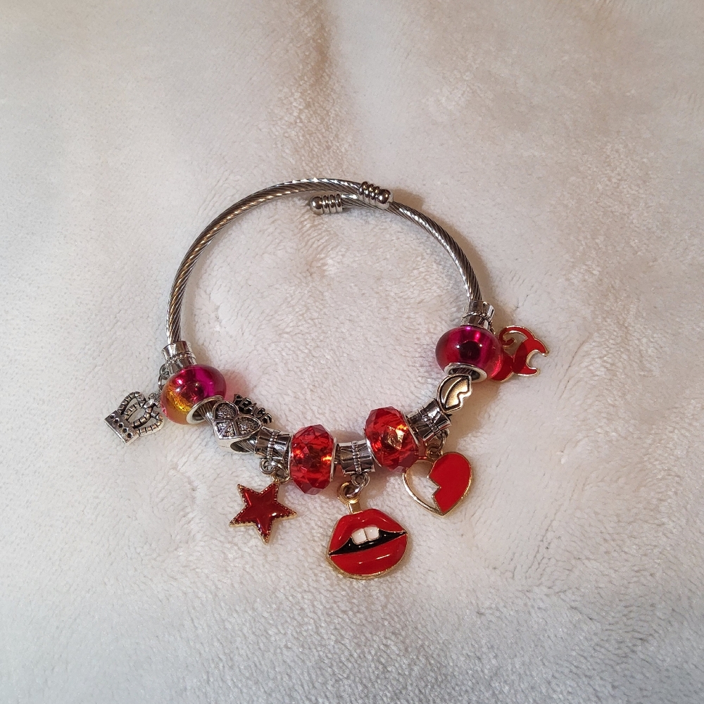 Women's and girls red cute bracelet